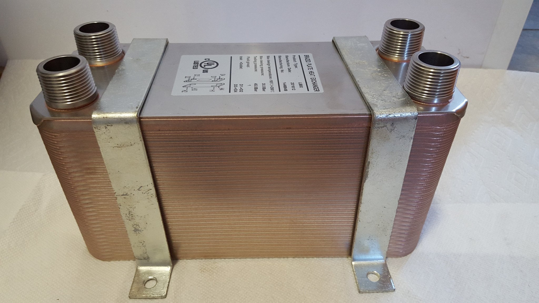 60 Plate Water to Water Brazed Plate Heat Exchanger 1 1/4 MPT Ports w/  Brackets - The Log Boiler